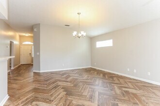 1148 Brookwood Bluff Rd E in Jacksonville, FL - Building Photo - Building Photo