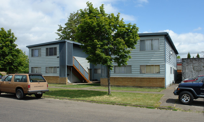 455-495 SW B Ave in Corvallis, OR - Foto de edificio - Building Photo