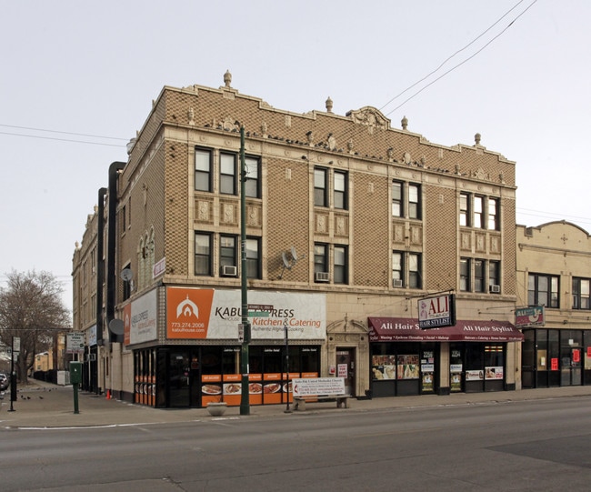 6401-6407 N Oakley Ave
