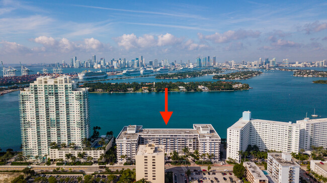 800 West Ave in Miami Beach, FL - Building Photo - Building Photo