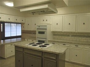 3317 Bouvier St in Rowlett, TX - Building Photo - Building Photo
