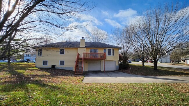 1009 Sheffield Ct in Columbia, MO - Building Photo - Building Photo