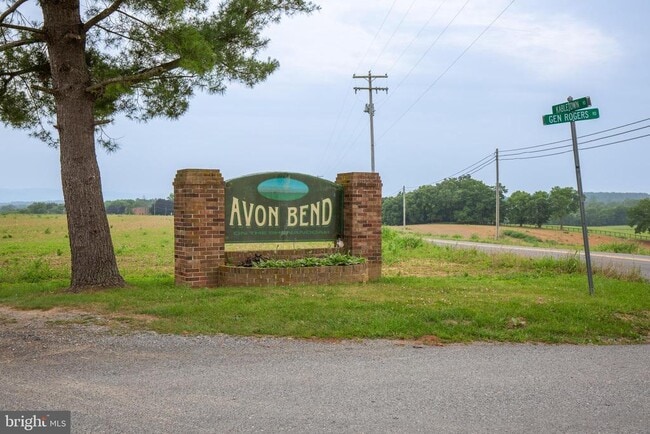 150 Avon Bend Rd in Charles Town, WV - Building Photo - Building Photo