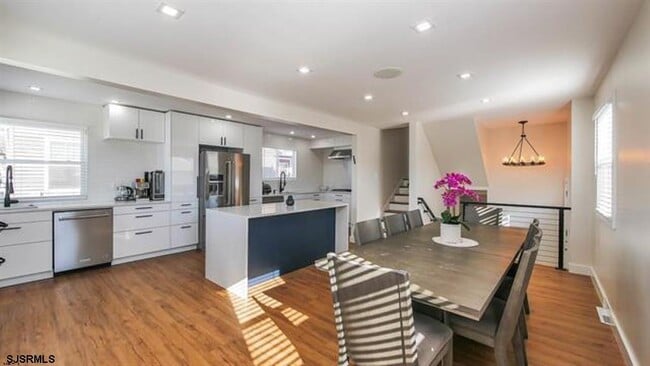 property at 219 N Clermont Ave