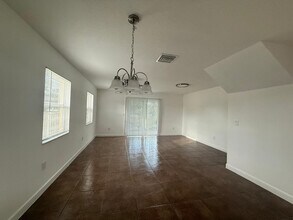 6615 Winfield Blvd in Margate, FL - Building Photo - Building Photo