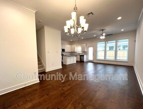 1109 Briar Gate Dr in Baton Rouge, LA - Building Photo - Building Photo