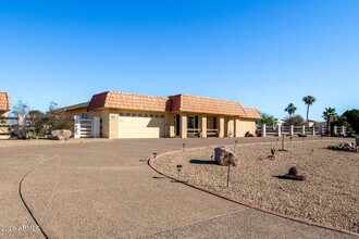 11118 W Mountain View Rd in Sun City, AZ - Building Photo - Building Photo