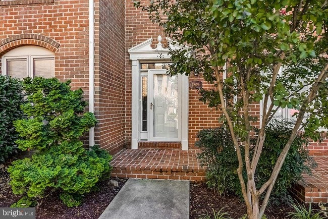 1809 N Uhle St in Arlington, VA - Building Photo - Building Photo