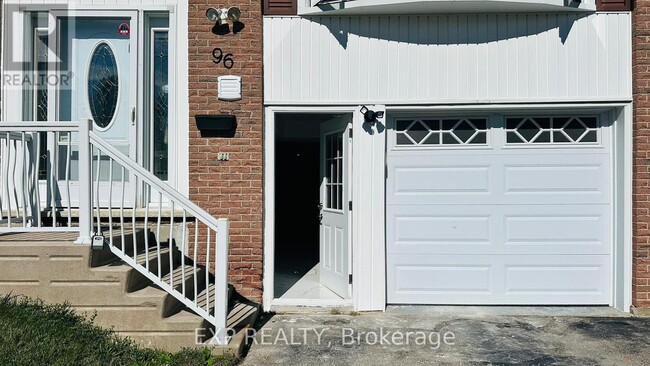 96 Timberlane Crescent in Kitchener, ON - Building Photo - Building Photo