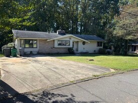 6225 Branch Hill Cir in Charlotte, NC - Building Photo