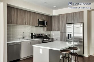 6041 Variel Ave-Unit -FL5-ID833 in Los Angeles, CA - Building Photo - Building Photo