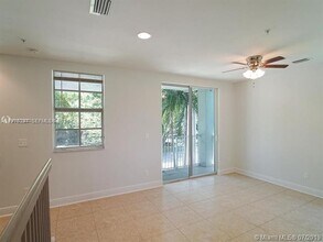 7738 NW 5th St in Plantation, FL - Building Photo - Building Photo