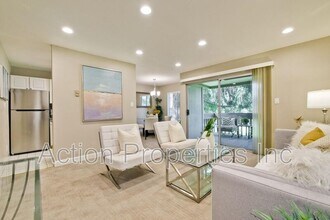 505 Cypress Point Dr in Mountain View, CA - Building Photo - Building Photo
