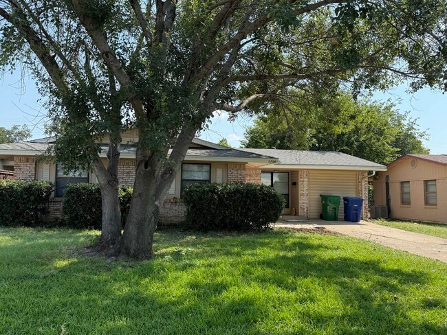 property at 1706 Pleasant Run Rd