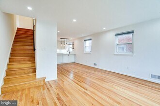 5513 Chillum Pl NE in Washington, DC - Building Photo - Building Photo
