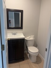 9110 Dominion Cir in Cincinnati, OH - Building Photo - Building Photo