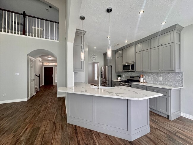 property at 10918 S Falls Terrace