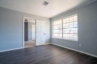 9103 E 38th Pl in Tulsa, OK - Building Photo - Building Photo