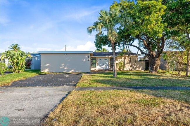 9301 NW 20th Pl in Sunrise, FL - Building Photo - Building Photo