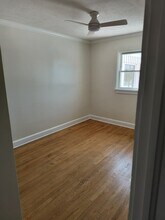 140 W North St, Unit Apt A in Wooster, OH - Building Photo - Building Photo