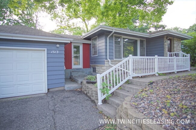 1513 Winnetka Ave N in Minneapolis, MN - Building Photo - Building Photo