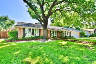 3925 Georgian Dr in Haltom City, TX - Building Photo - Building Photo