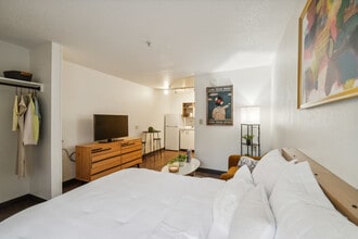 Vivo Living North Woods in Raleigh, NC - Foto de edificio - Building Photo