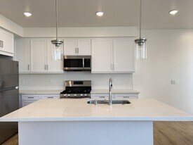 9654 Nova Pl in Rancho Cucamonga, CA - Building Photo