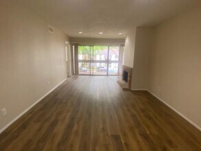 12100 Melville Dr in Montgomery, TX - Building Photo - Building Photo