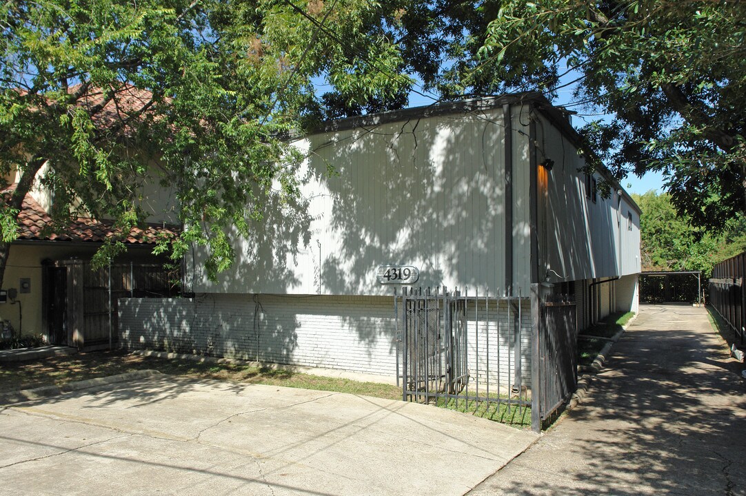 4319 Buena Vista St in Dallas, TX - Building Photo