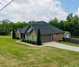 100 Lorene Dr in Harvest, AL - Building Photo - Building Photo