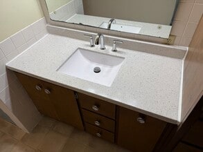 302 S John St in Thomasboro, IL - Building Photo - Building Photo