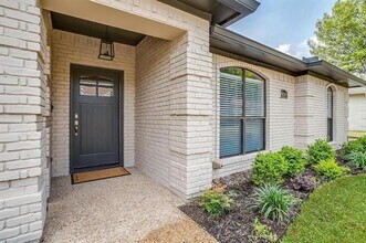 6314 Crested Butte Dr in Dallas, TX - Building Photo - Building Photo