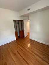 1013 P St NW, Unit AptC in Washington, DC - Building Photo - Building Photo