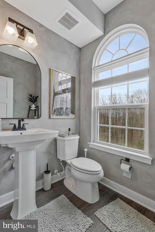 10910 Presidential Pkwy in Upper Marlboro, MD - Building Photo - Building Photo