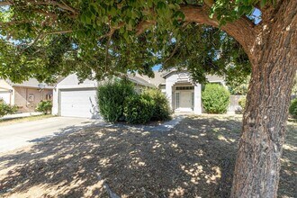 4610 Fosberg Rd in Turlock, CA - Building Photo - Building Photo