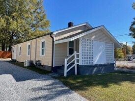 409 Hay St in High Point, NC - Building Photo