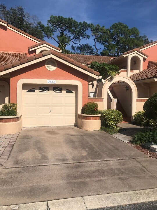 7523 Sugar Bend Dr in Orlando, FL - Building Photo