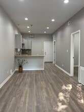 2812 S Trumbull Ave in Chicago, IL - Building Photo - Building Photo