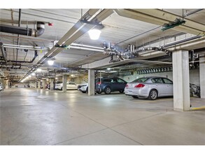 2600 University Ave SE in Minneapolis, MN - Building Photo - Building Photo