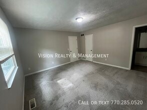 5842 Oak Ct in Douglasville, GA - Building Photo - Building Photo