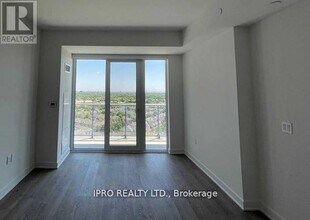 4655-4655 Metcalfe Ave in Mississauga, ON - Building Photo - Building Photo