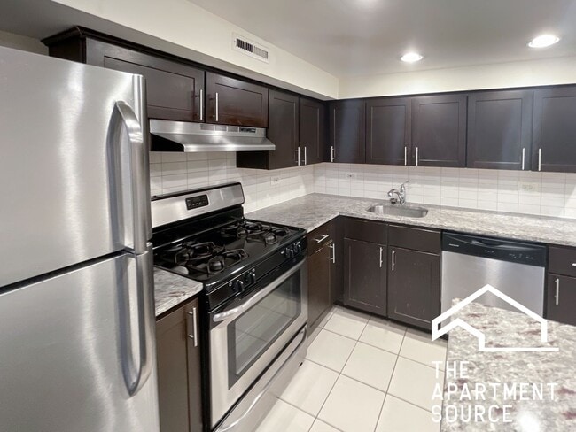 property at 875 W Lill Ave