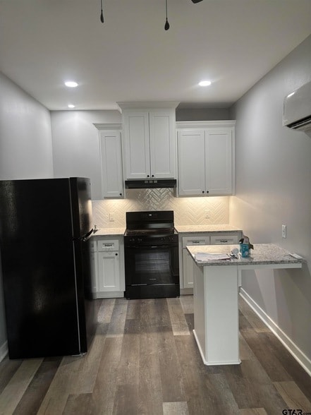 property at 11571 19th Ave