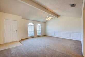 8132 Sweetwater Ln in Fort Worth, TX - Building Photo - Building Photo