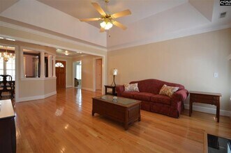 318 Wiltshire Way in Columbia, SC - Building Photo - Building Photo
