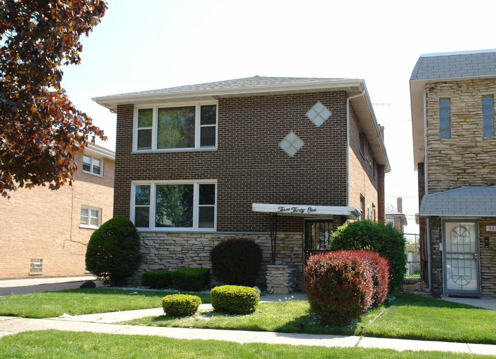 331 Luella Ave in Calumet City, IL - Foto de edificio