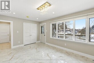 174 Manitoulin Dr in London, ON - Building Photo - Building Photo