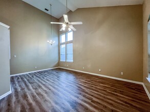 340 Meadow Park in New Braunfels, TX - Building Photo - Building Photo
