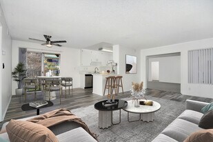 Zelzah Apartments in Encino, CA - Building Photo